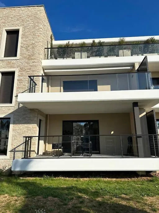 Apartment Superbe Appartement Neuf Aucalme Saint-Mandrier-sur-Mer
